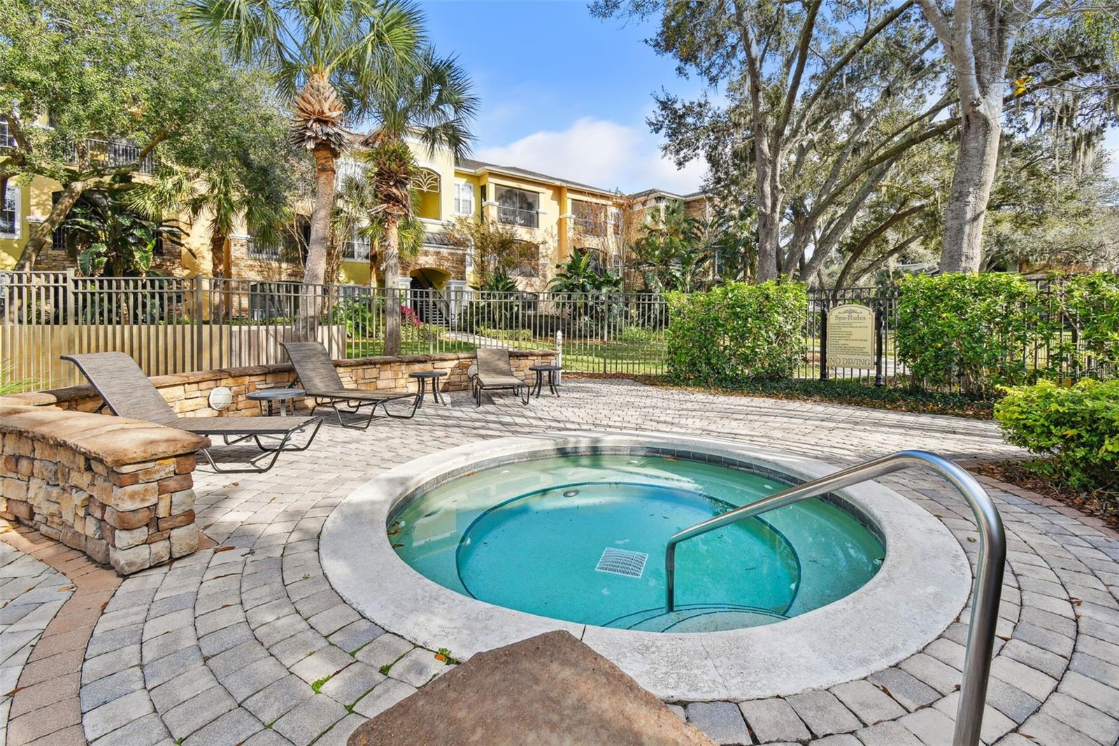 COURTNEY PALMS CONDO - Residential