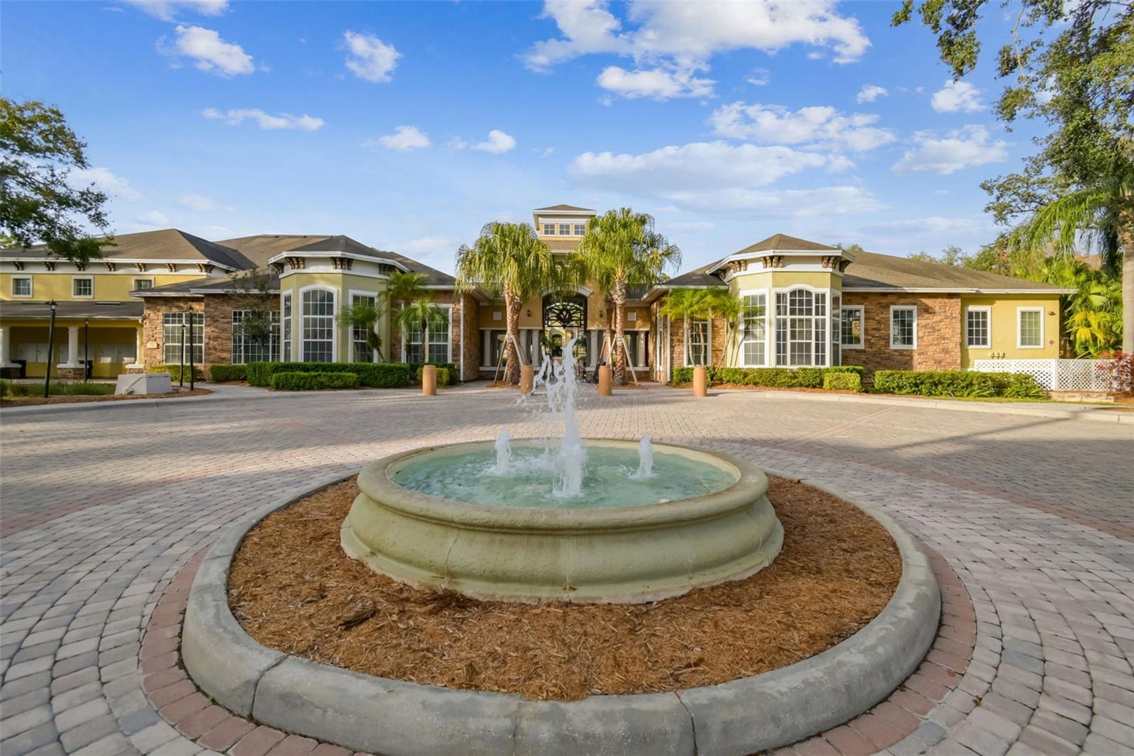 COURTNEY PALMS CONDO - Residential