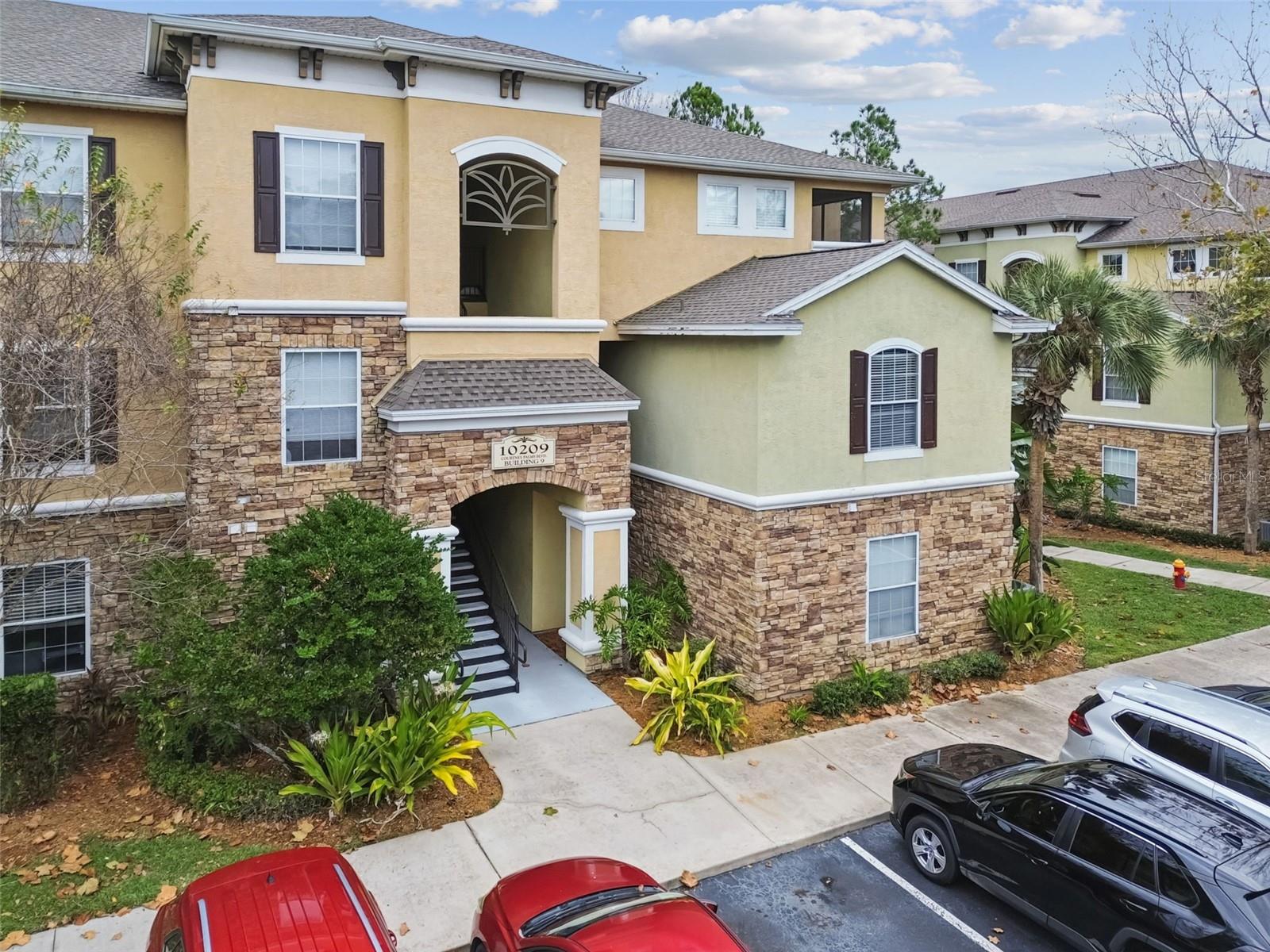 COURTNEY PALMS CONDO - Residential