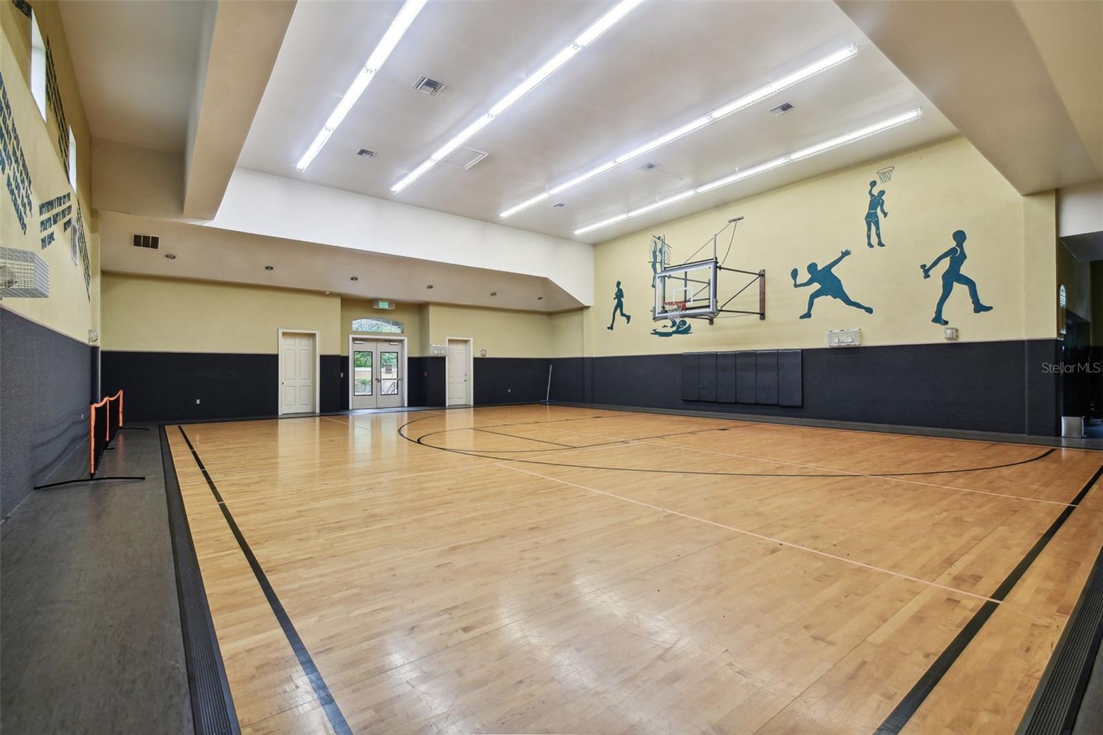 COURTNEY PALMS CONDO - Residential