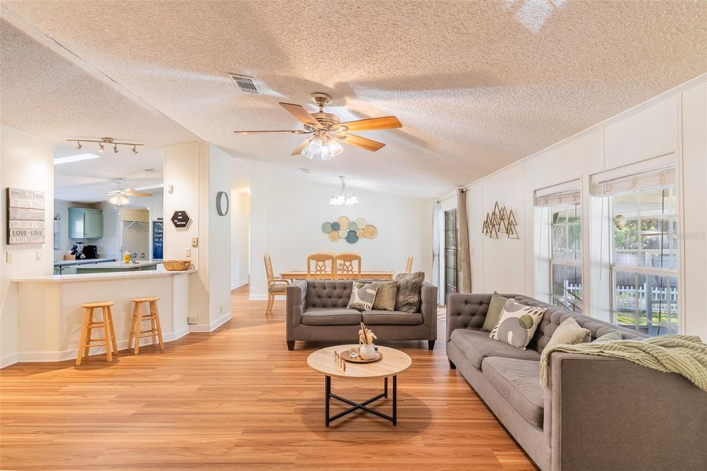 Photo of 5028 Clewis Avenue, Tampa, FL 33610 (MLS # L4958658)