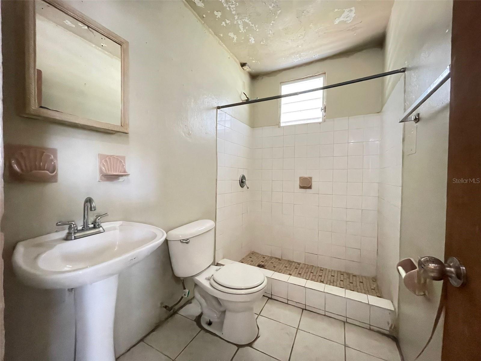 Calle 4 BARRIO EL MANGO