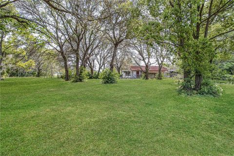 Tiny photo for 8225 E Highway 25, Belleview, FL 34420 (MLS # OM726523)