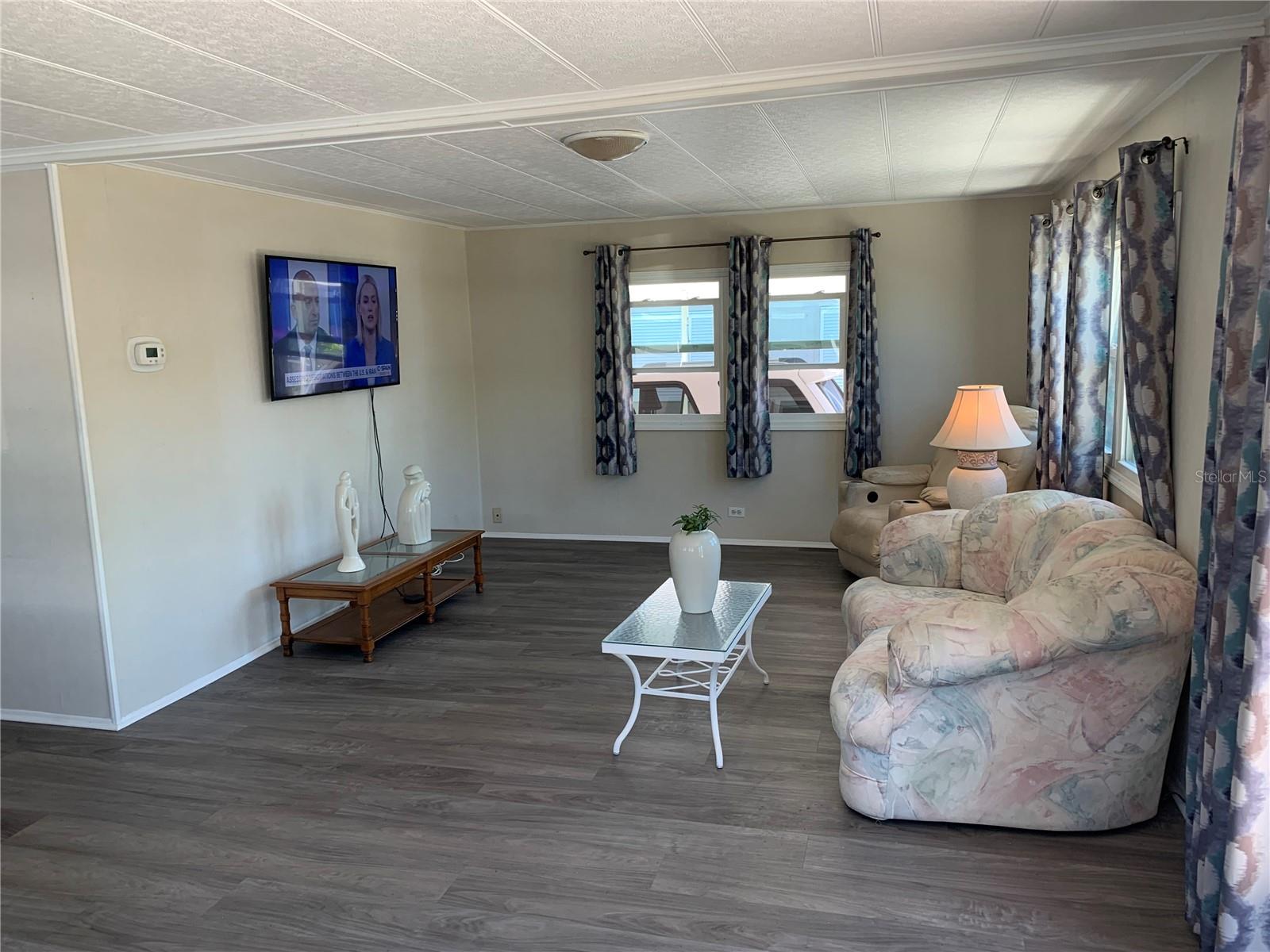 VENICE ISLE - Residential