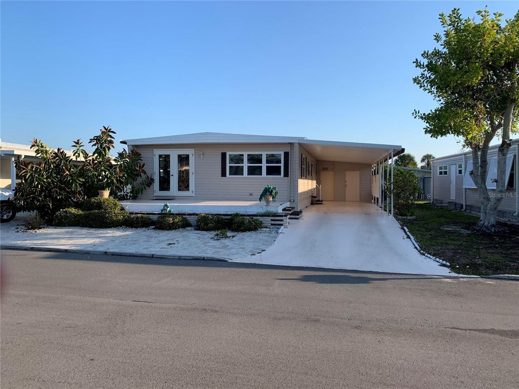 Photo of 217 Mantua Drive, Venice, FL 34285 (MLS # N6143779)