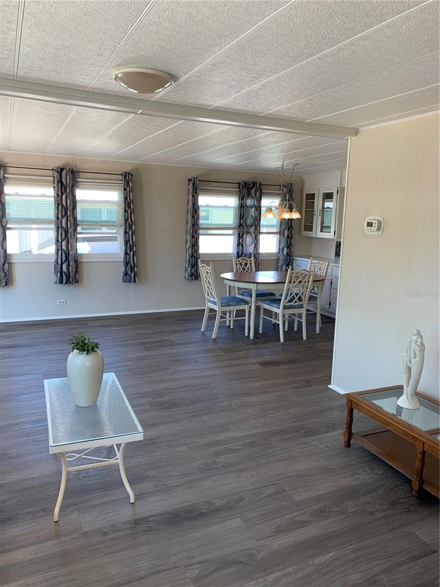 VENICE ISLE - Residential