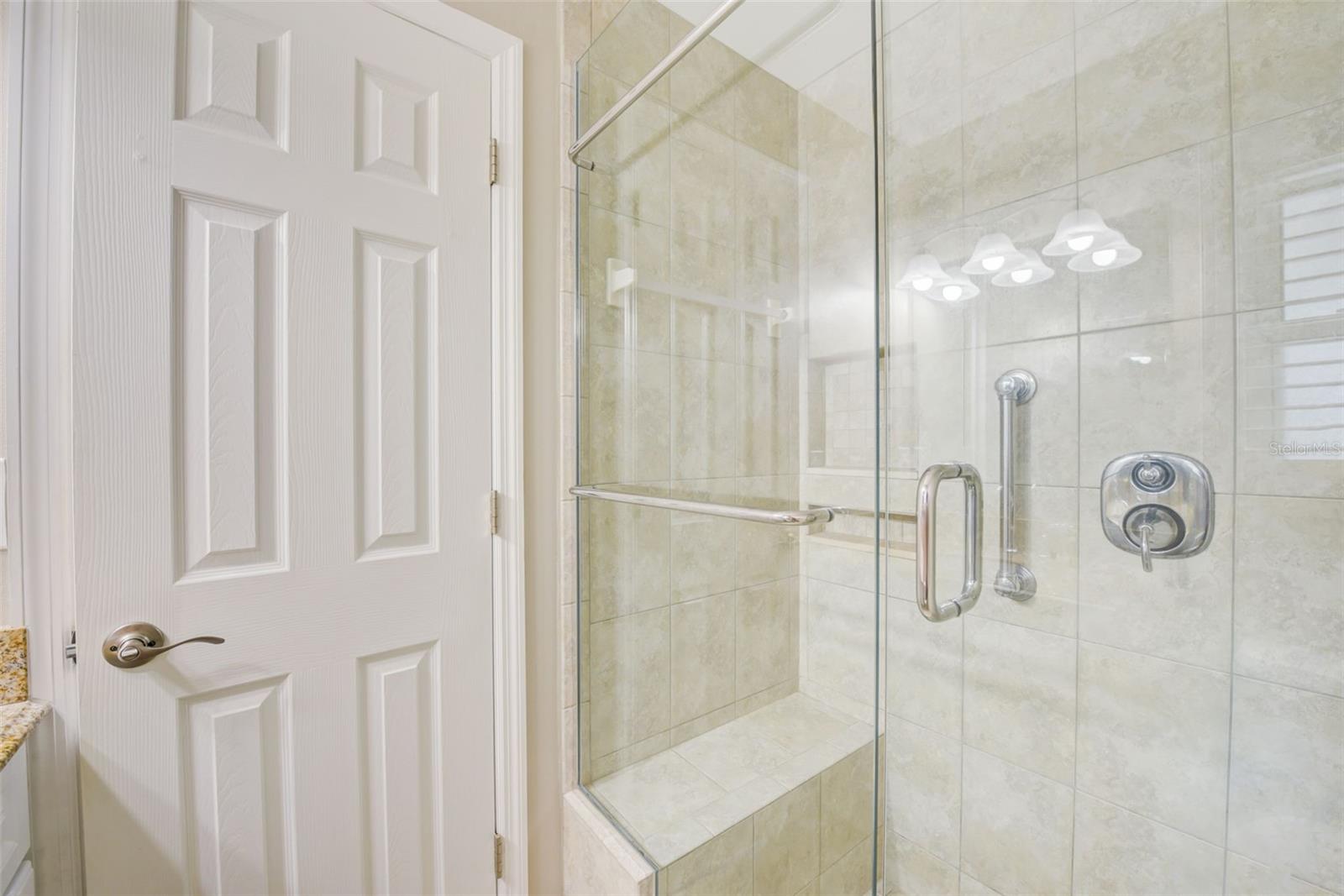 LAKE SARASOTA - Residential