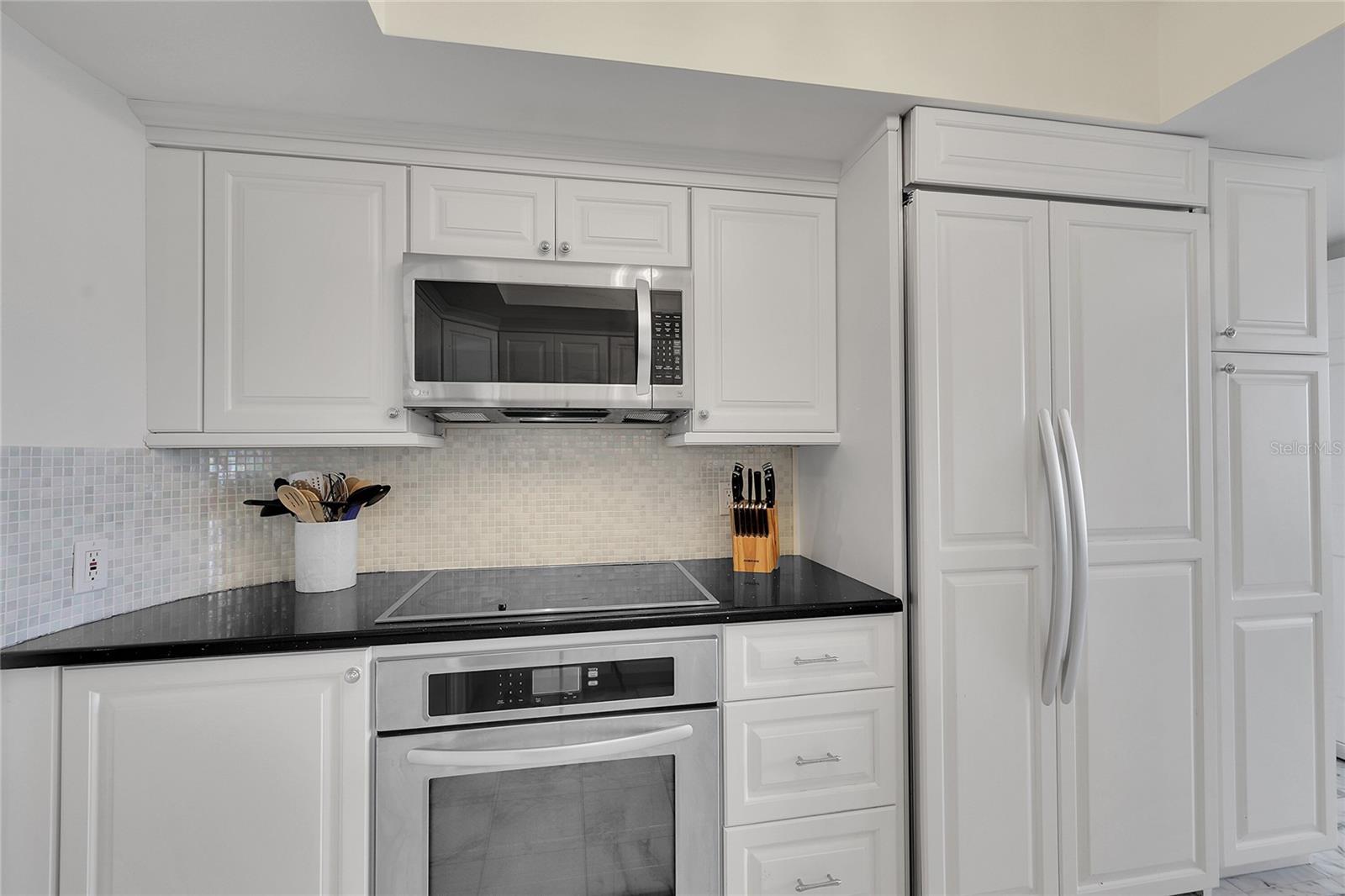 BEACHES OF LONGBOAT KEY PH-1 - Residential