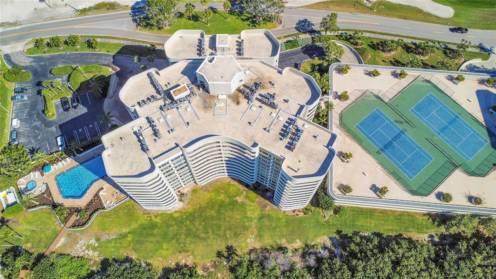 BEACHES OF LONGBOAT KEY PH-1 - Residential