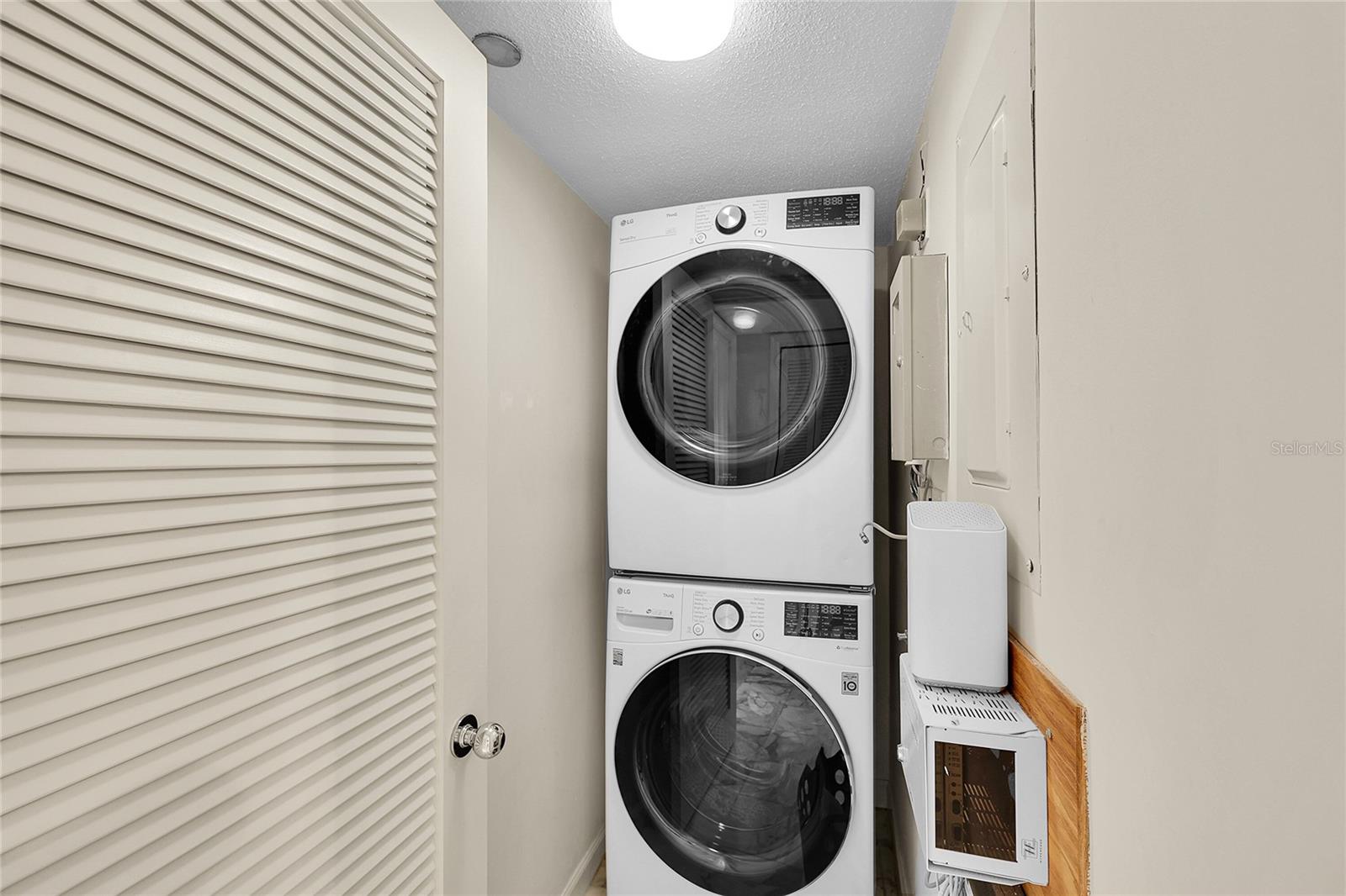 BEACHES OF LONGBOAT KEY PH-1 - Residential