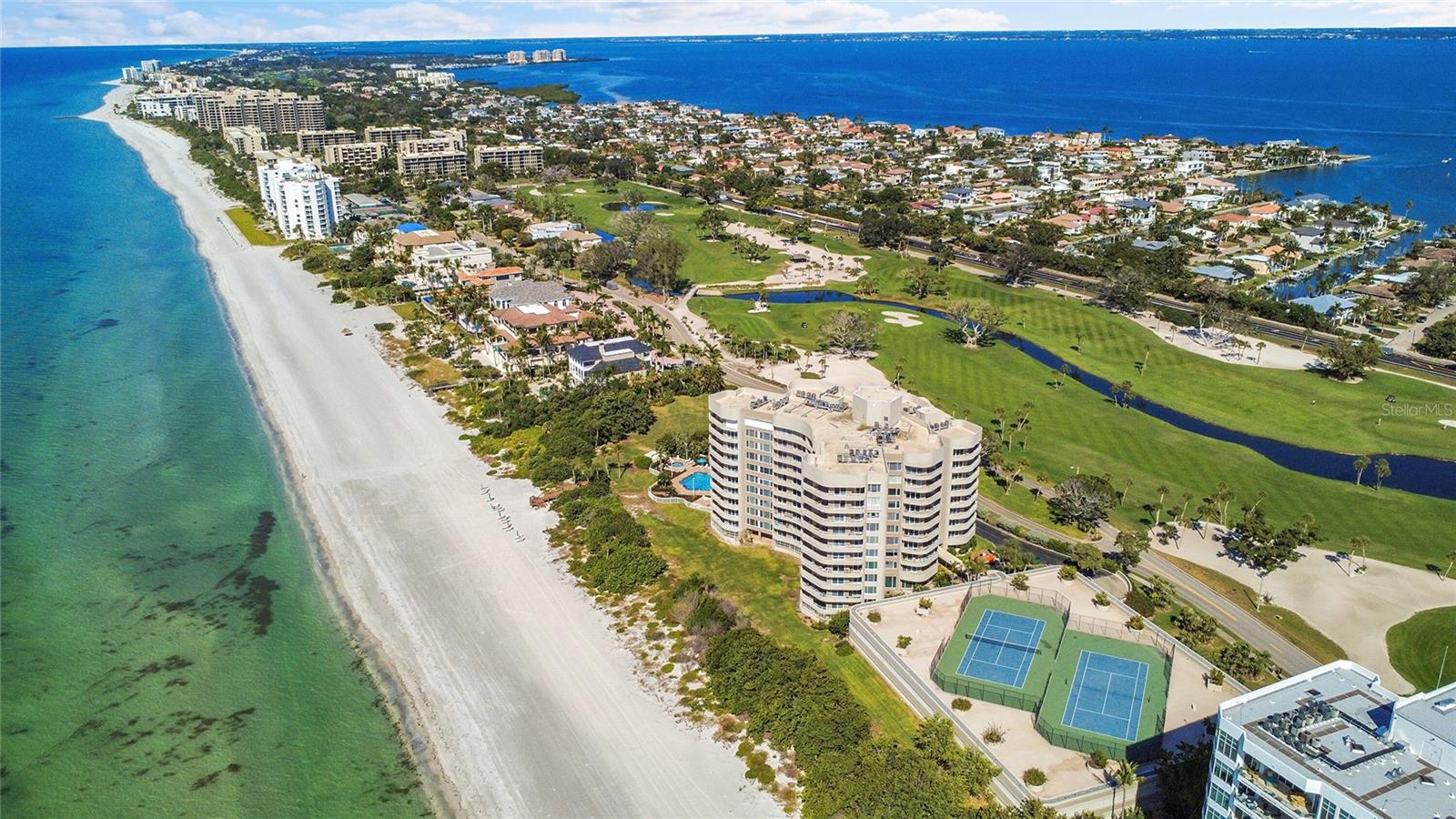 BEACHES OF LONGBOAT KEY PH-1 - Residential