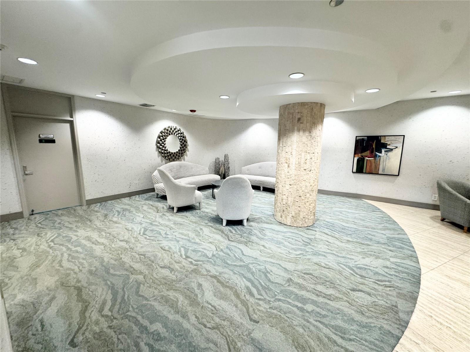 BEACHES OF LONGBOAT KEY PH-1 - Residential