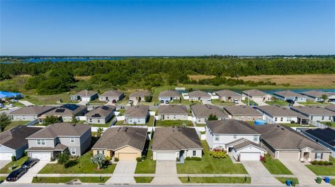 A home in WINTER HAVEN