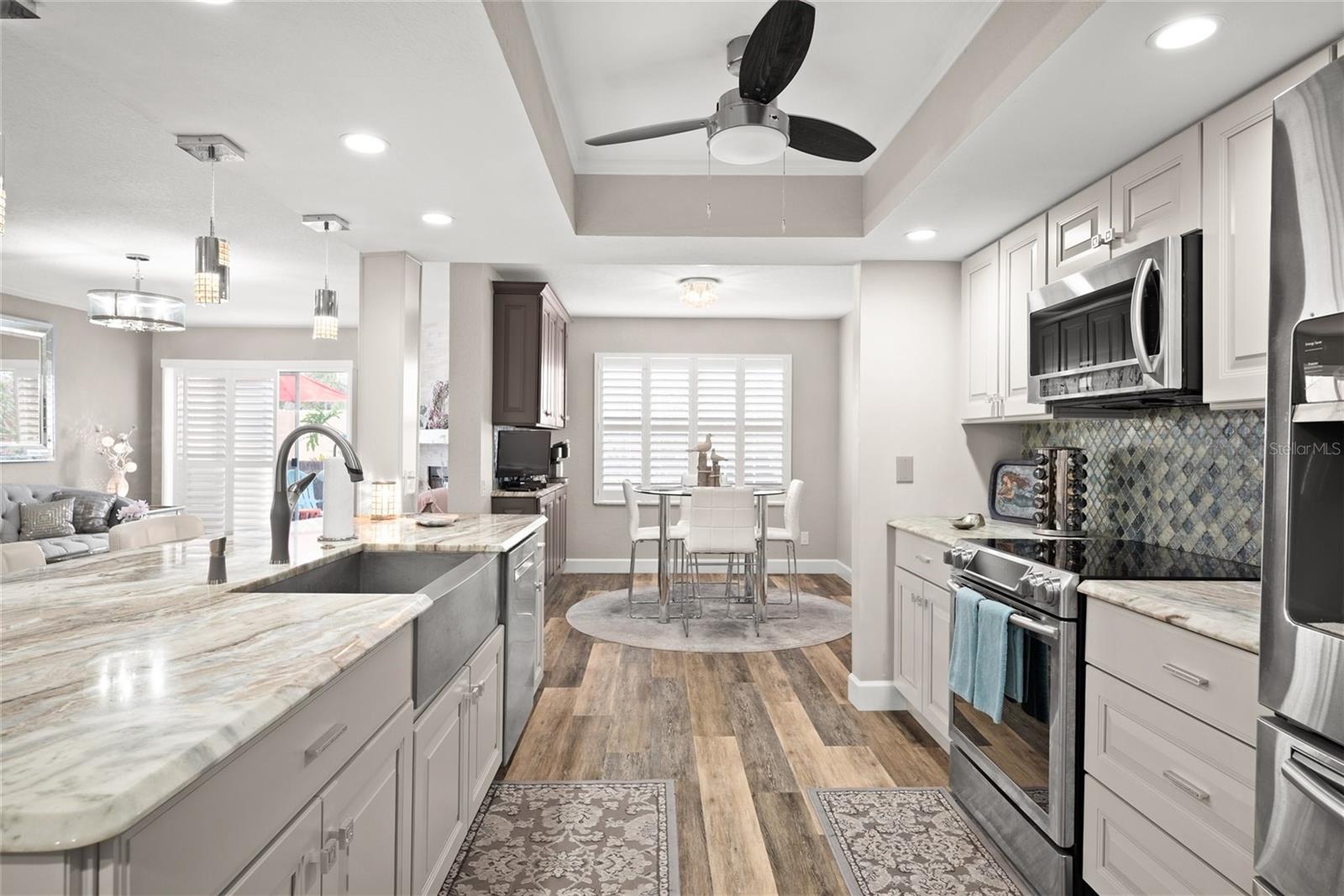 GLADES THE - Residential