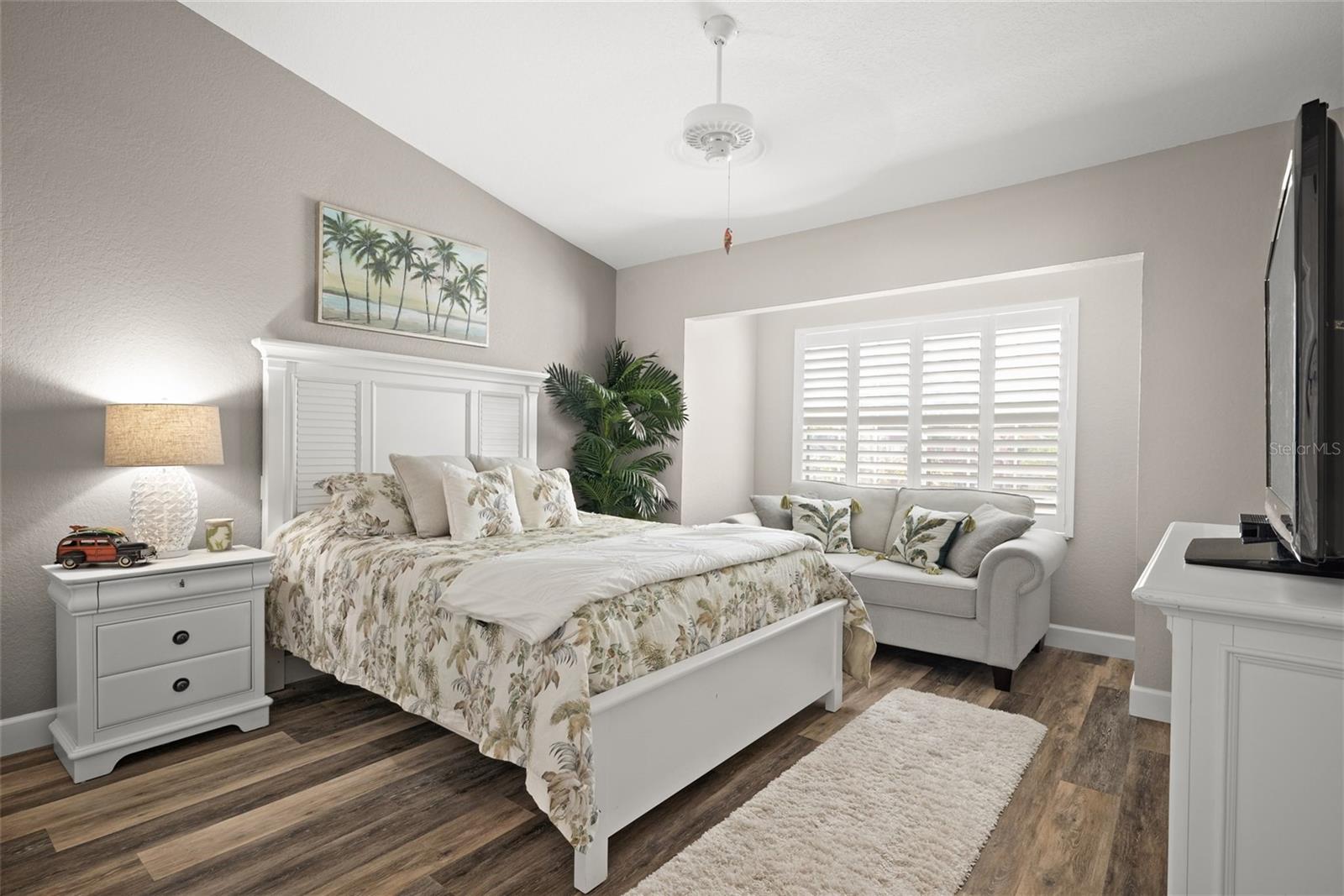 GLADES THE - Residential