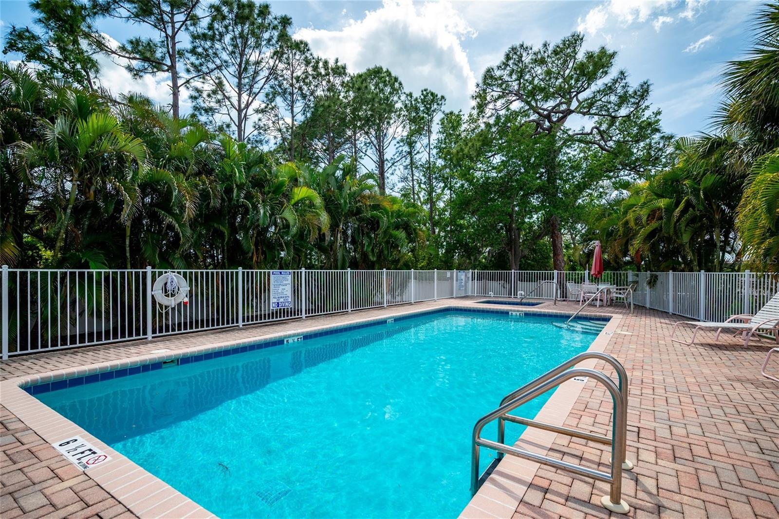 GLADES THE - Residential