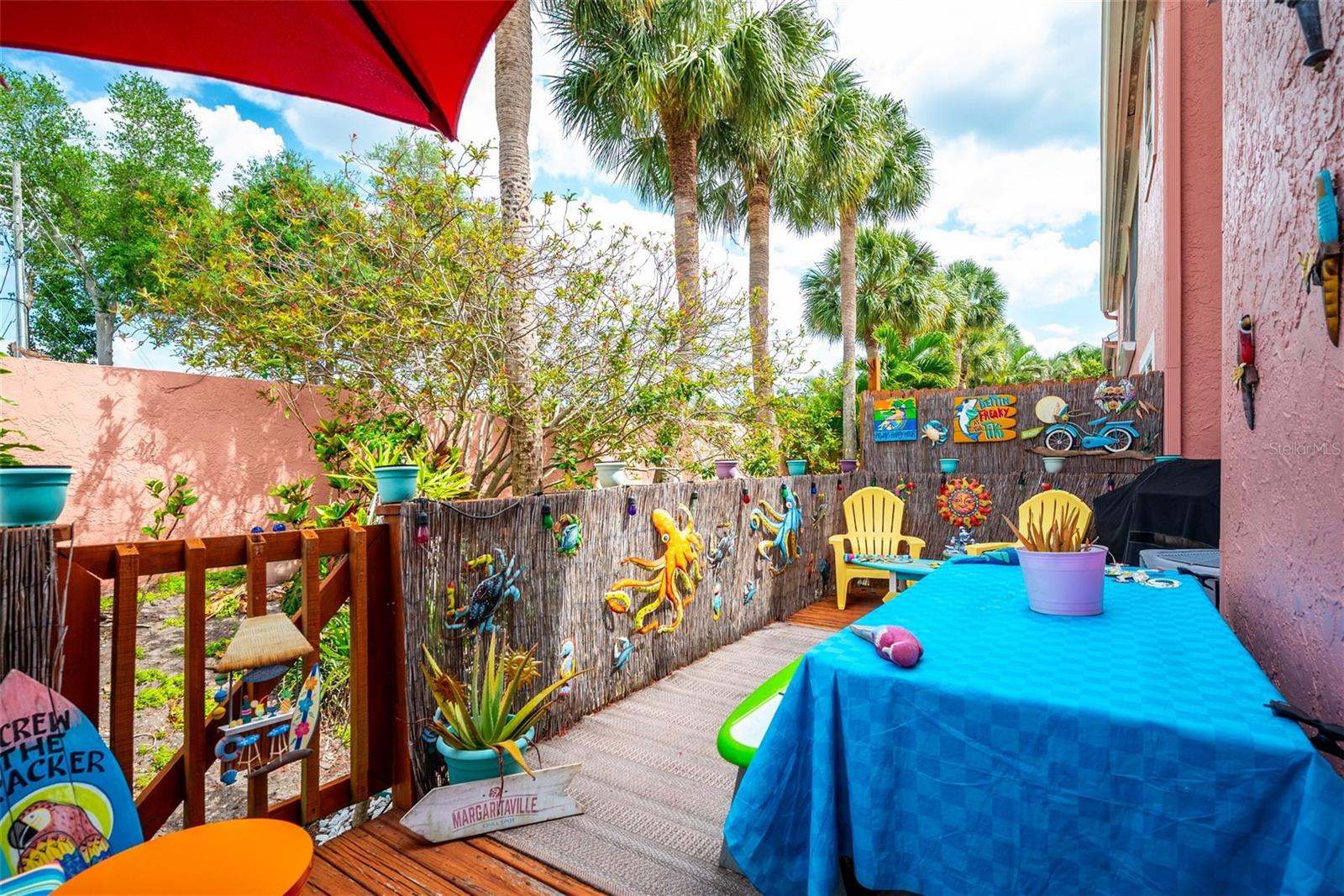 GLADES THE - Residential