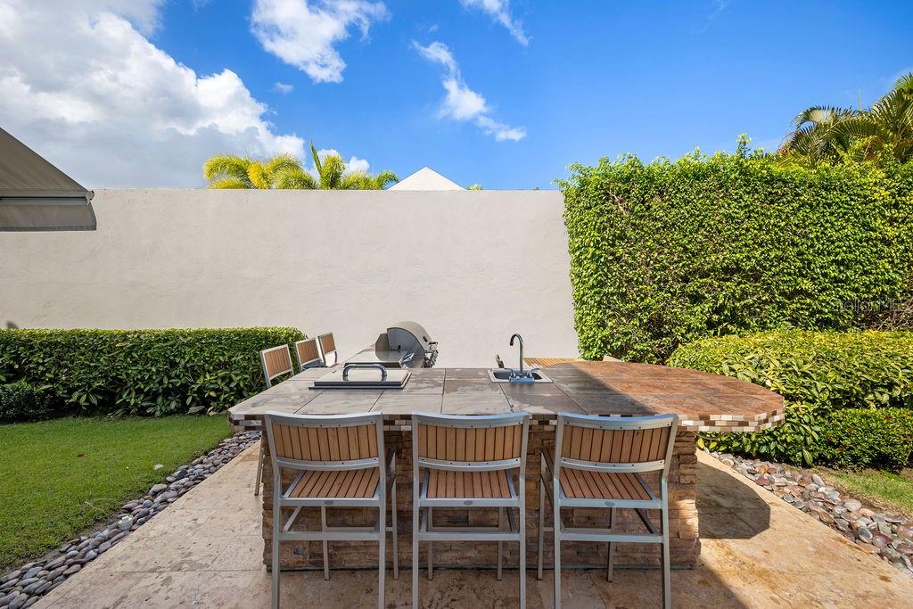 DORADO BEACH EAST - Residential