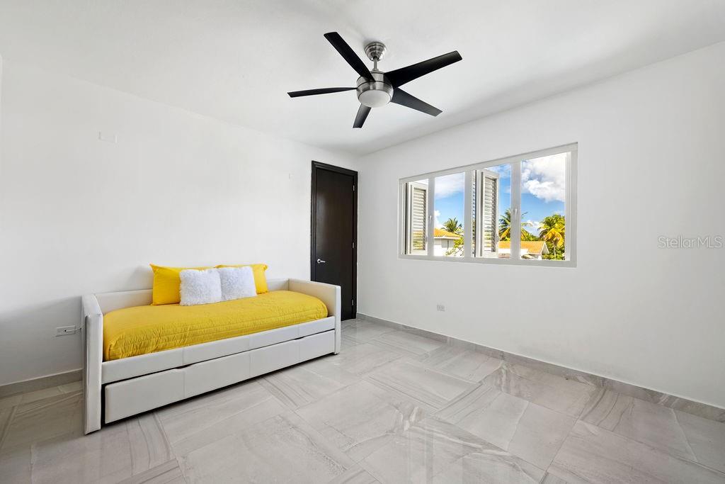 DORADO BEACH EAST - Residential