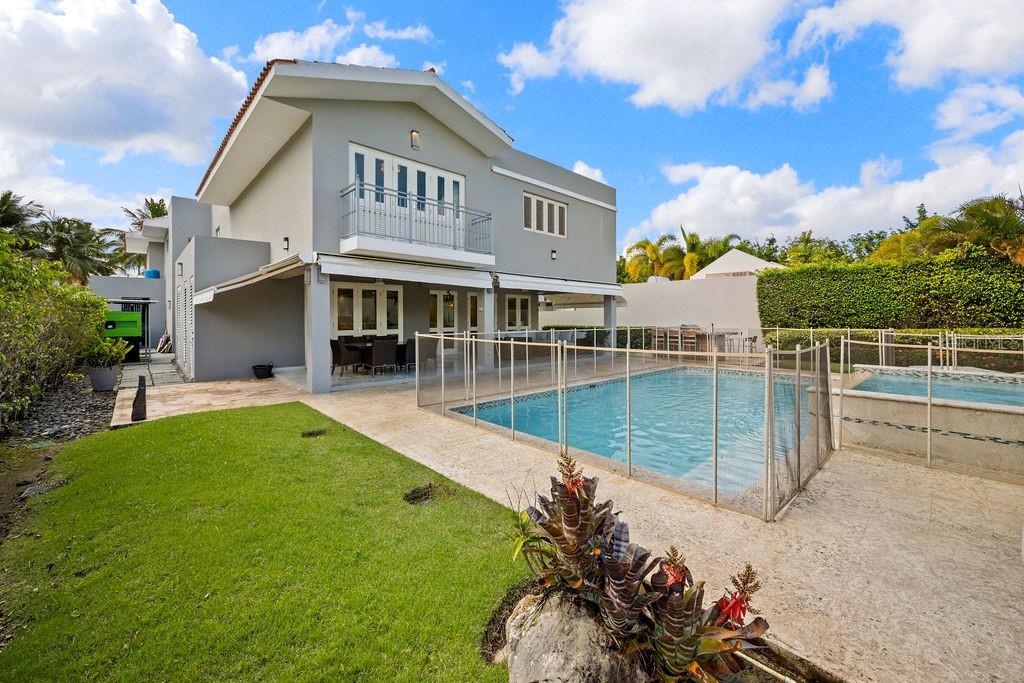 DORADO BEACH EAST - Residential