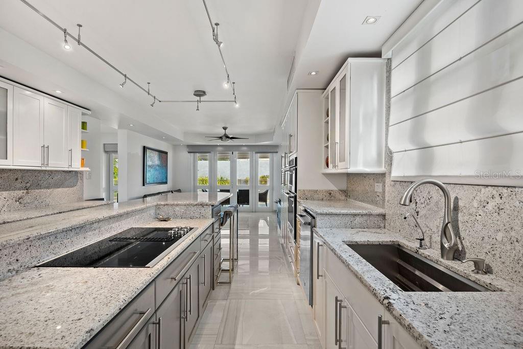 DORADO BEACH EAST - Residential