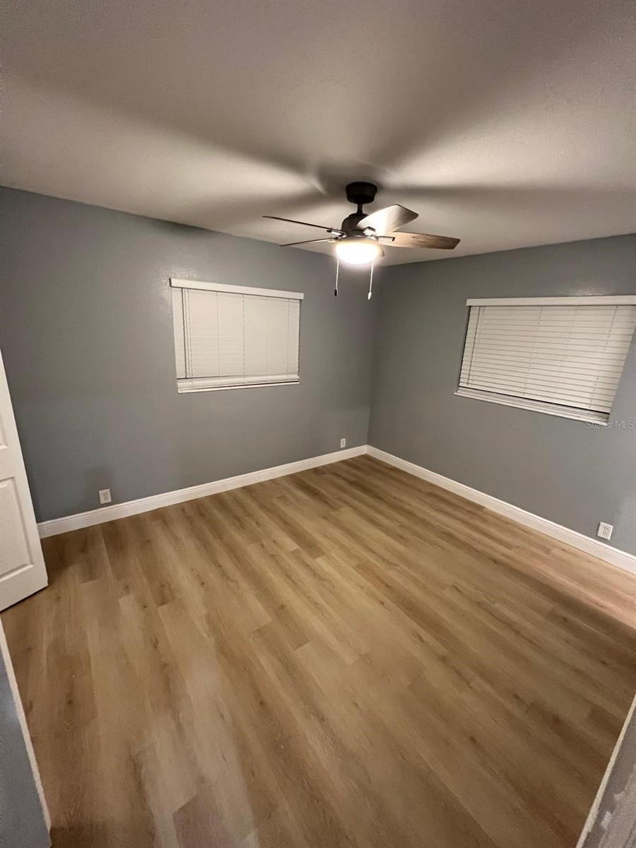 MONTALDIS - Residential Lease