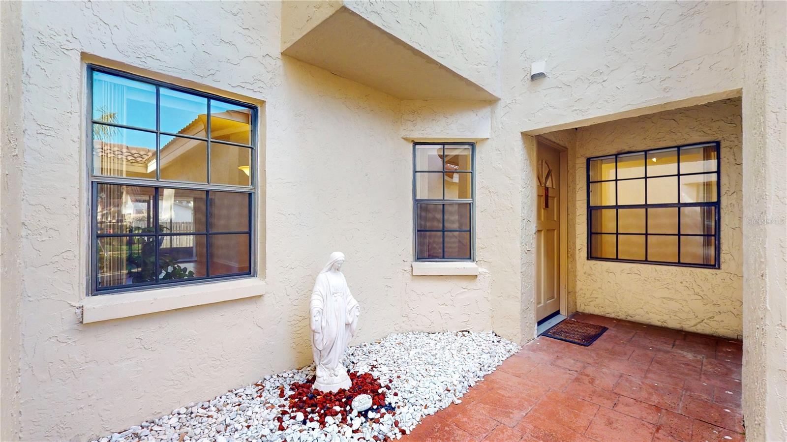 10488 SAINT TROPEZ PLACE