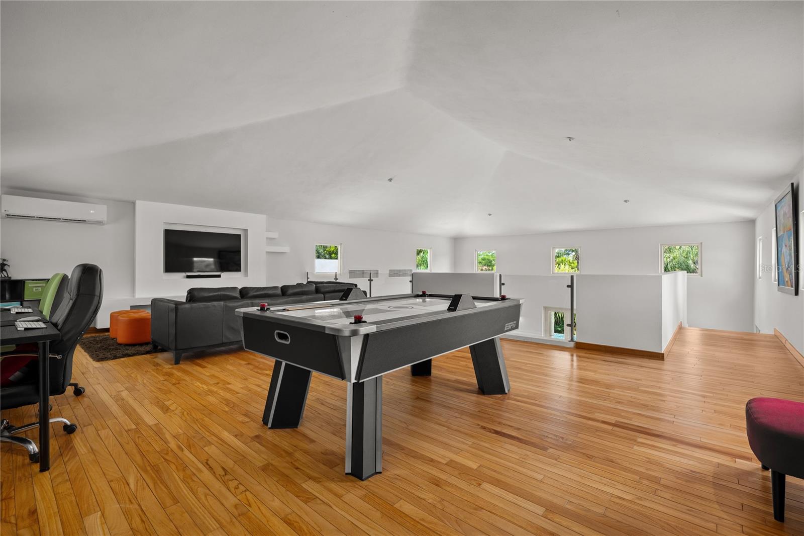 SABANERA DE DORADO - Residential