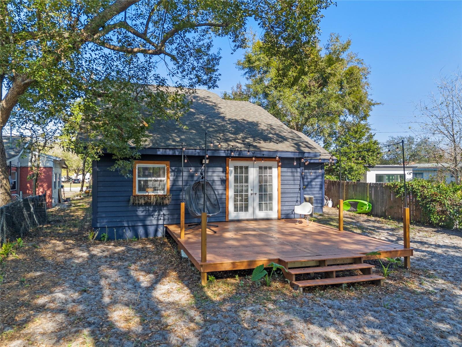1254 SEMINOLA BOULEVARD