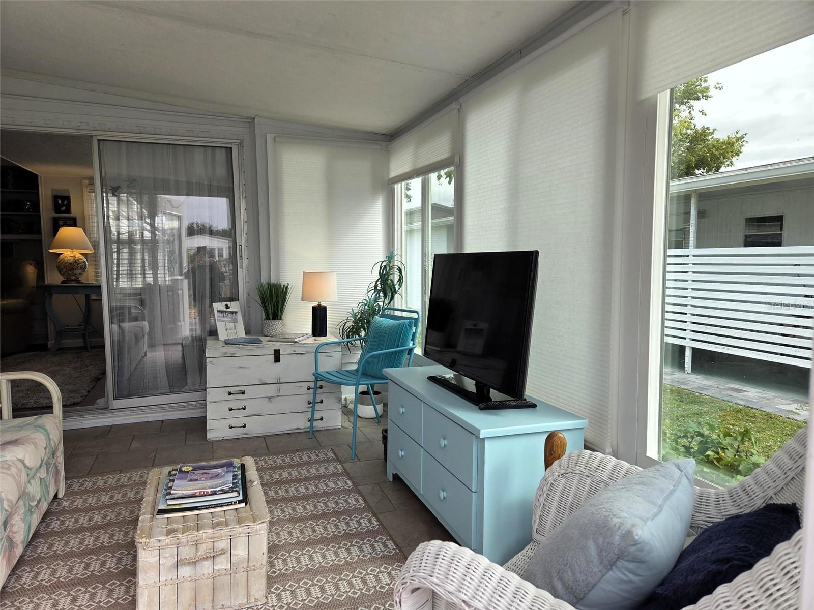 OAKWOOD MANOR - Residential