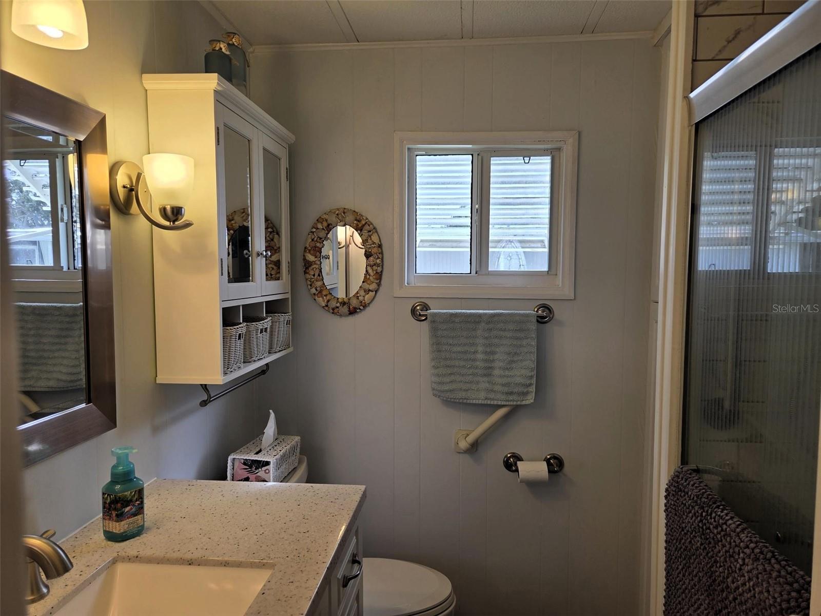 OAKWOOD MANOR - Residential