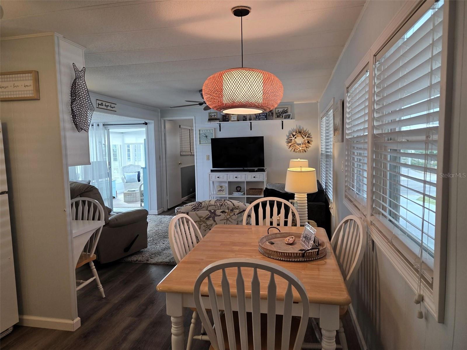 OAKWOOD MANOR - Residential