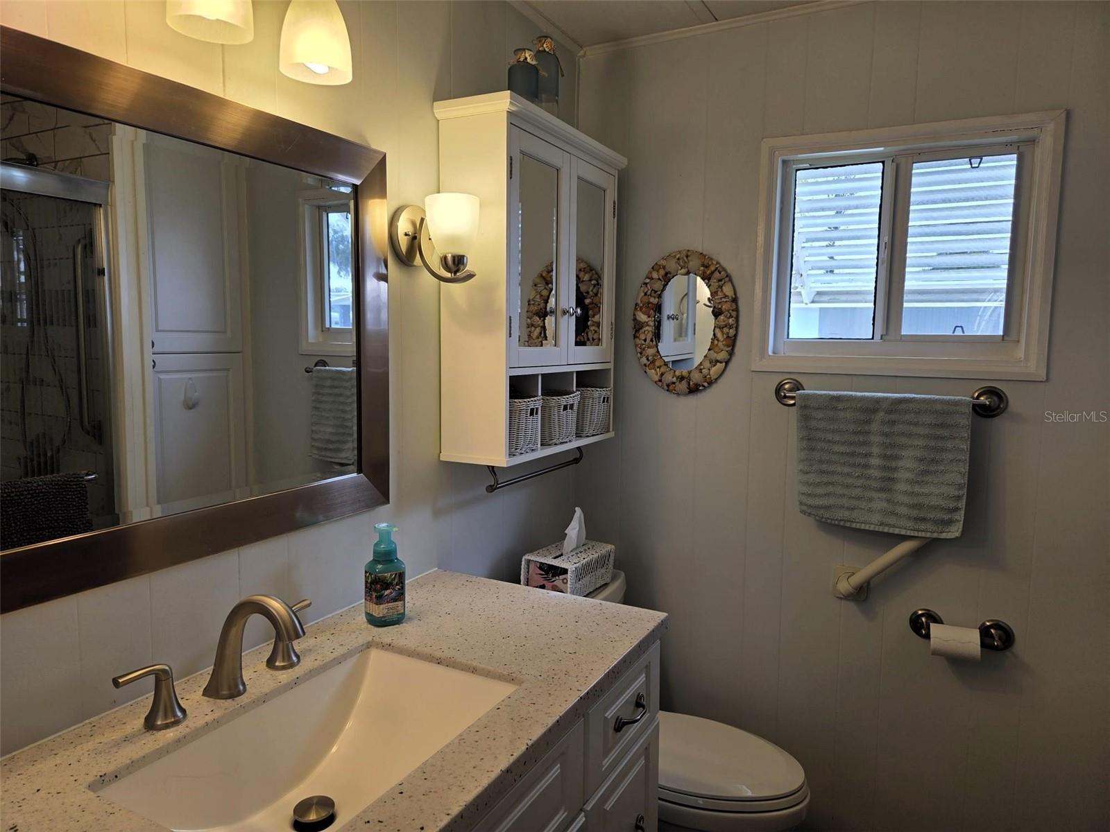 OAKWOOD MANOR - Residential