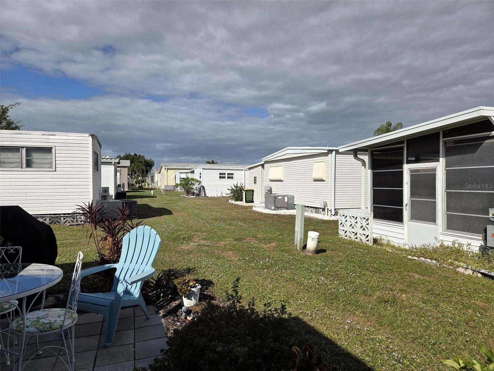 OAKWOOD MANOR - Residential