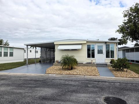 Photo of 3409 Spanish Oak Terrace, Sarasota, FL 34237 (MLS # A4670478)