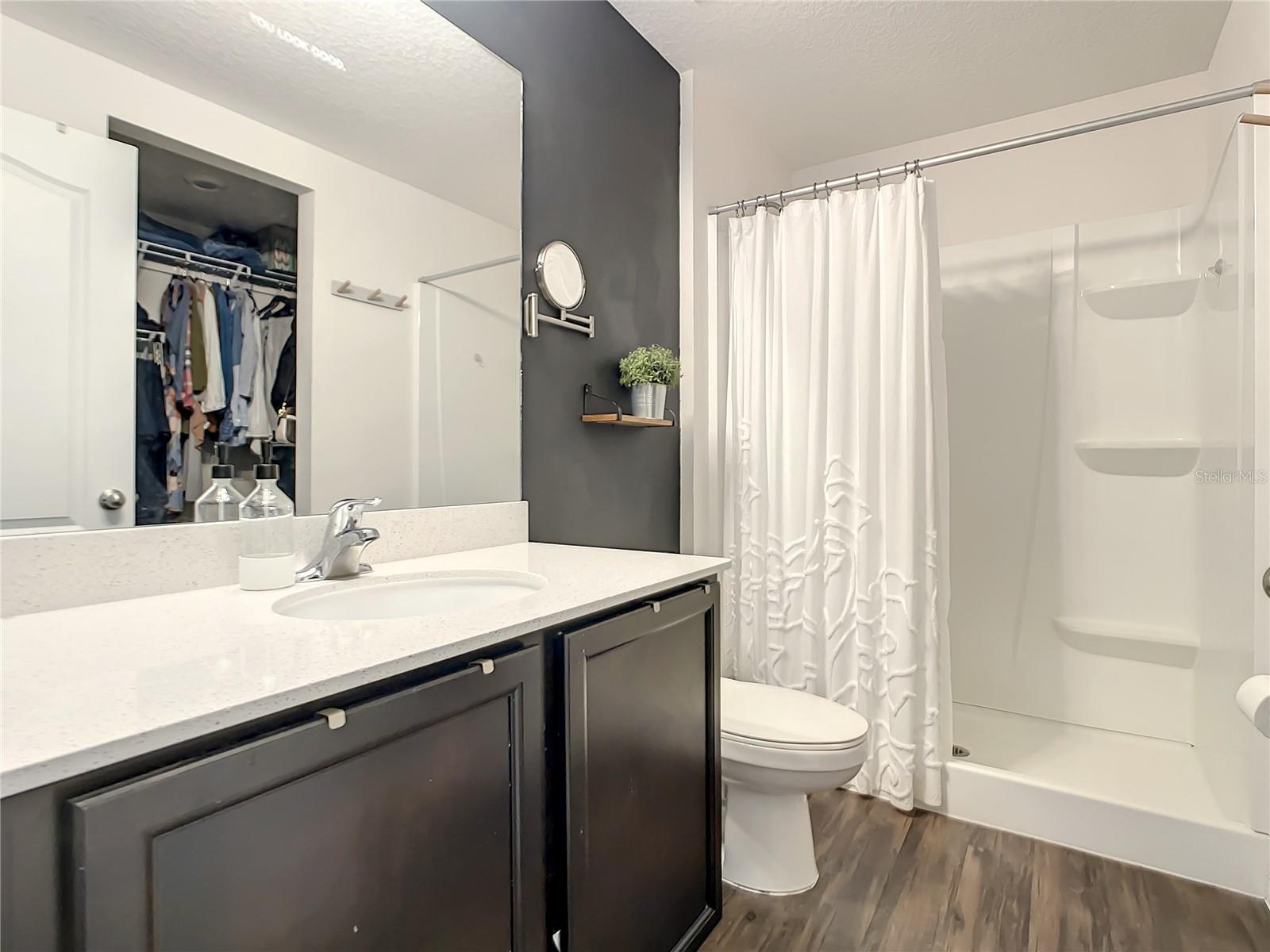 DELTONA LAKES UN 54 - Residential