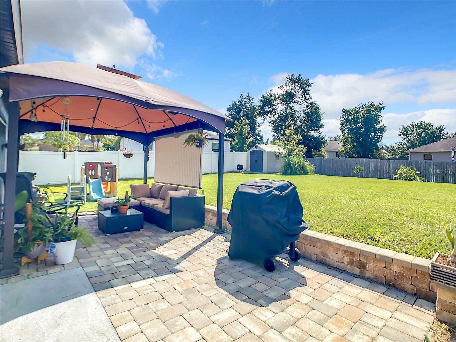 DELTONA LAKES UN 54 - Residential