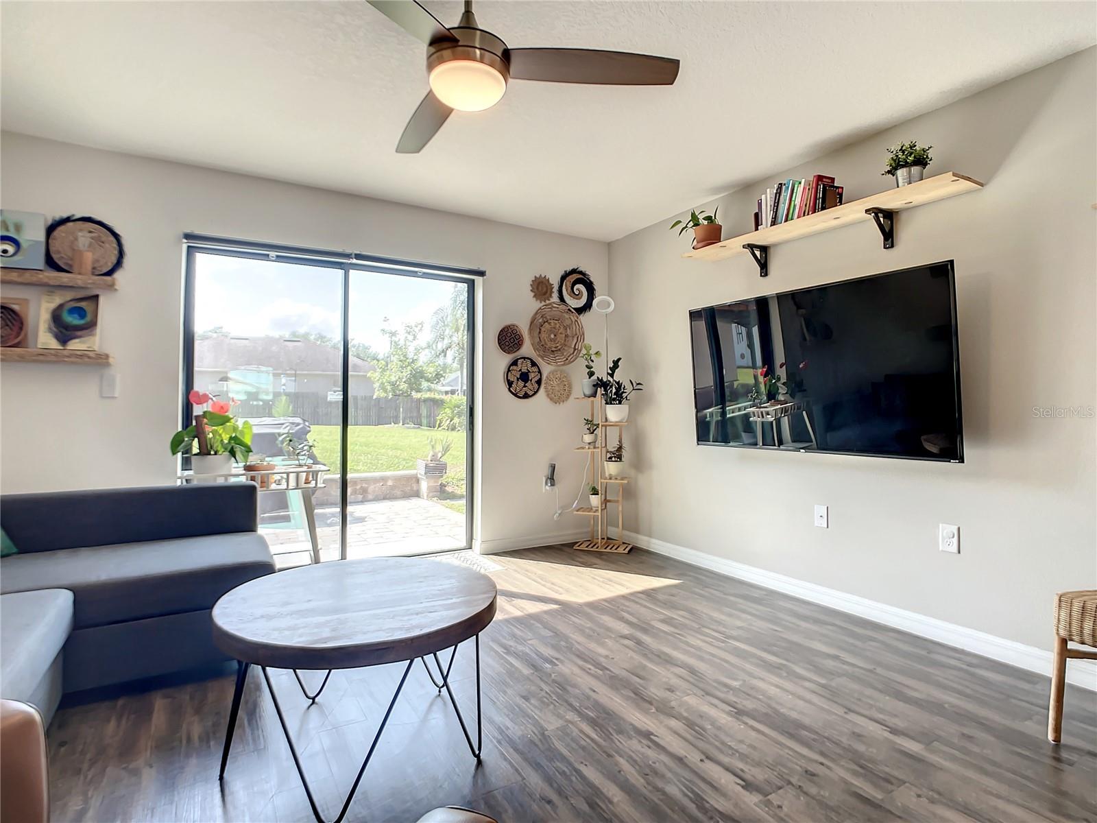 DELTONA LAKES UN 54 - Residential