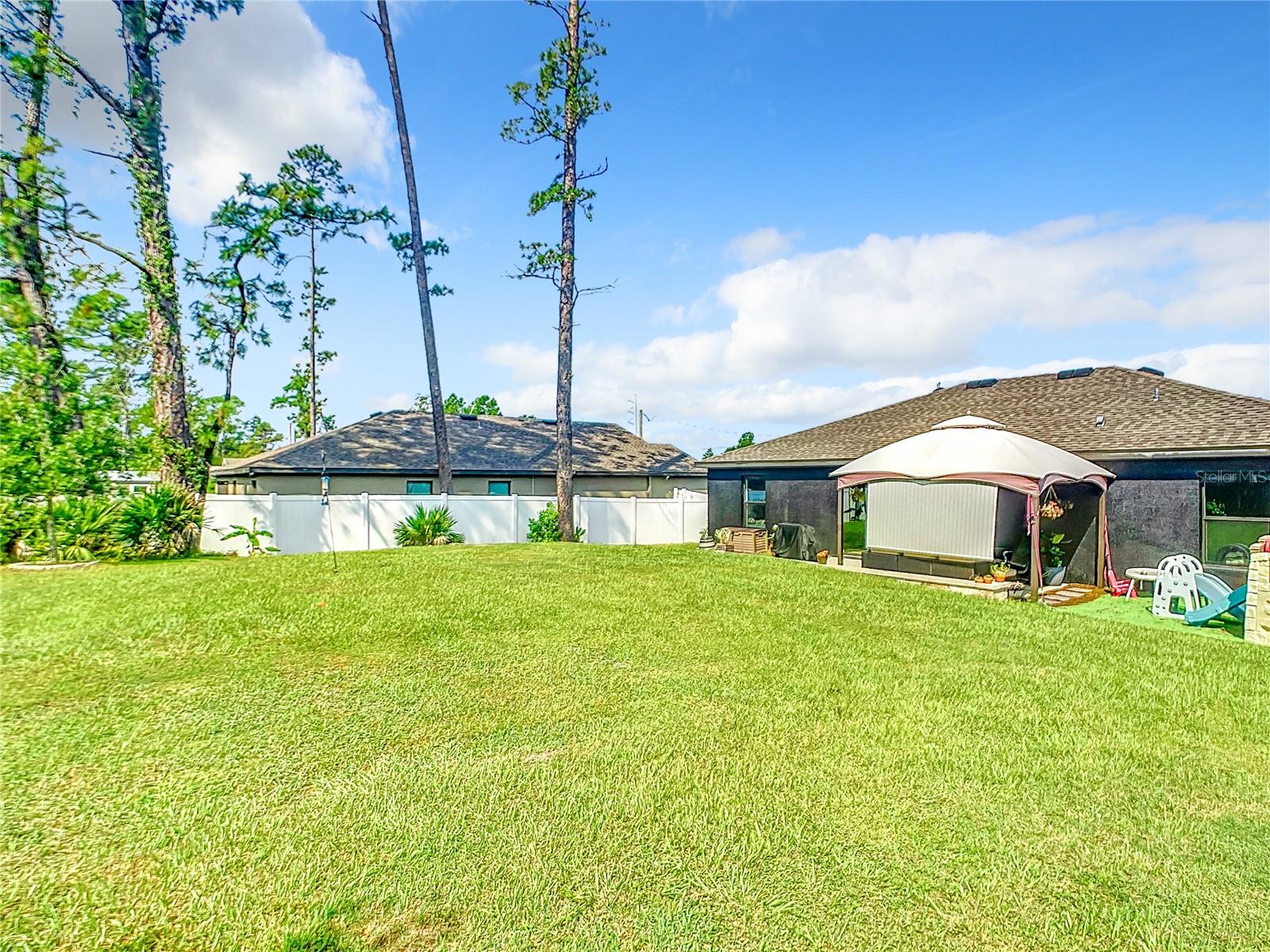 DELTONA LAKES UN 54 - Residential