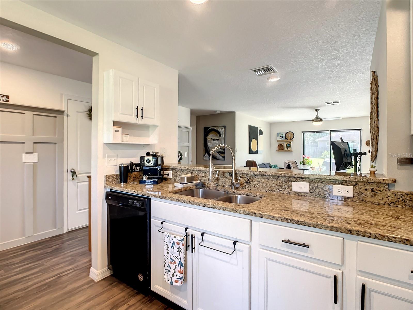 DELTONA LAKES UN 54 - Residential