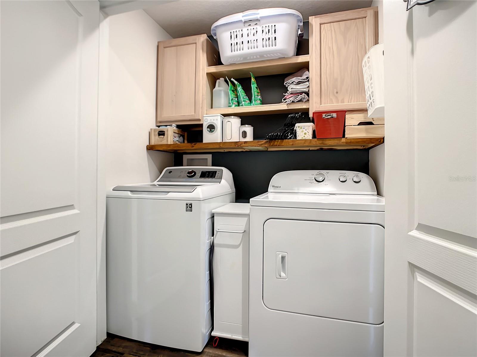 DELTONA LAKES UN 54 - Residential