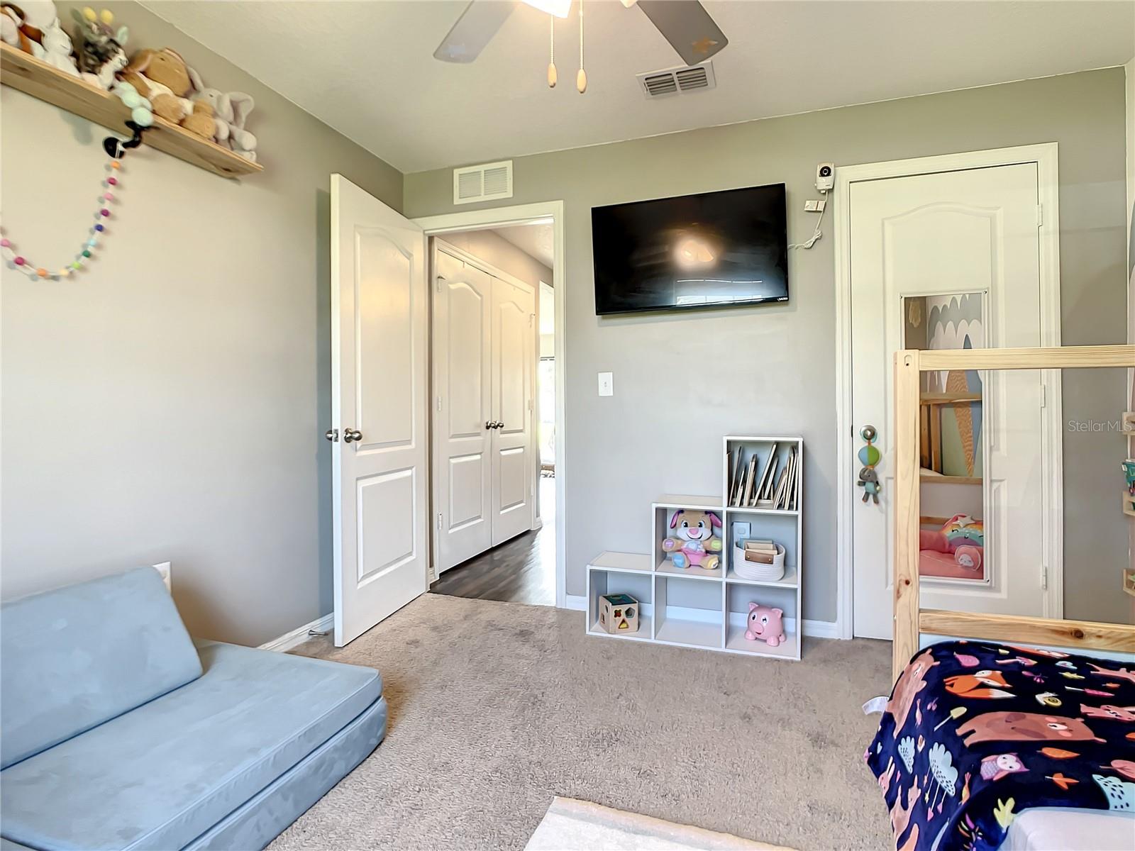 DELTONA LAKES UN 54 - Residential