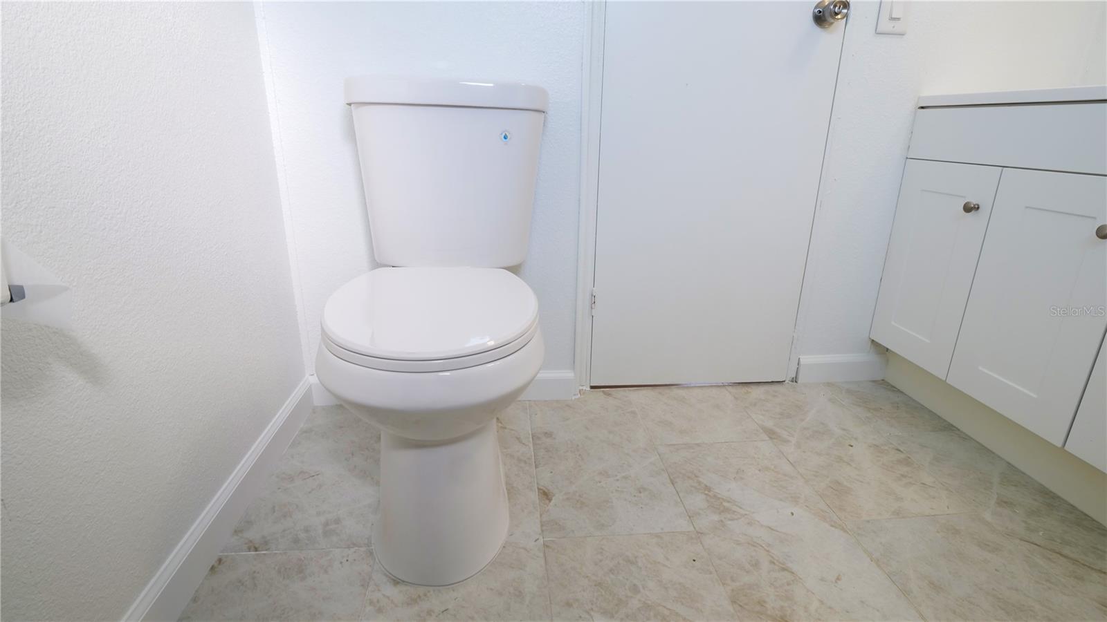 CASA LOMA MOBILEHOME SUB - Residential Lease