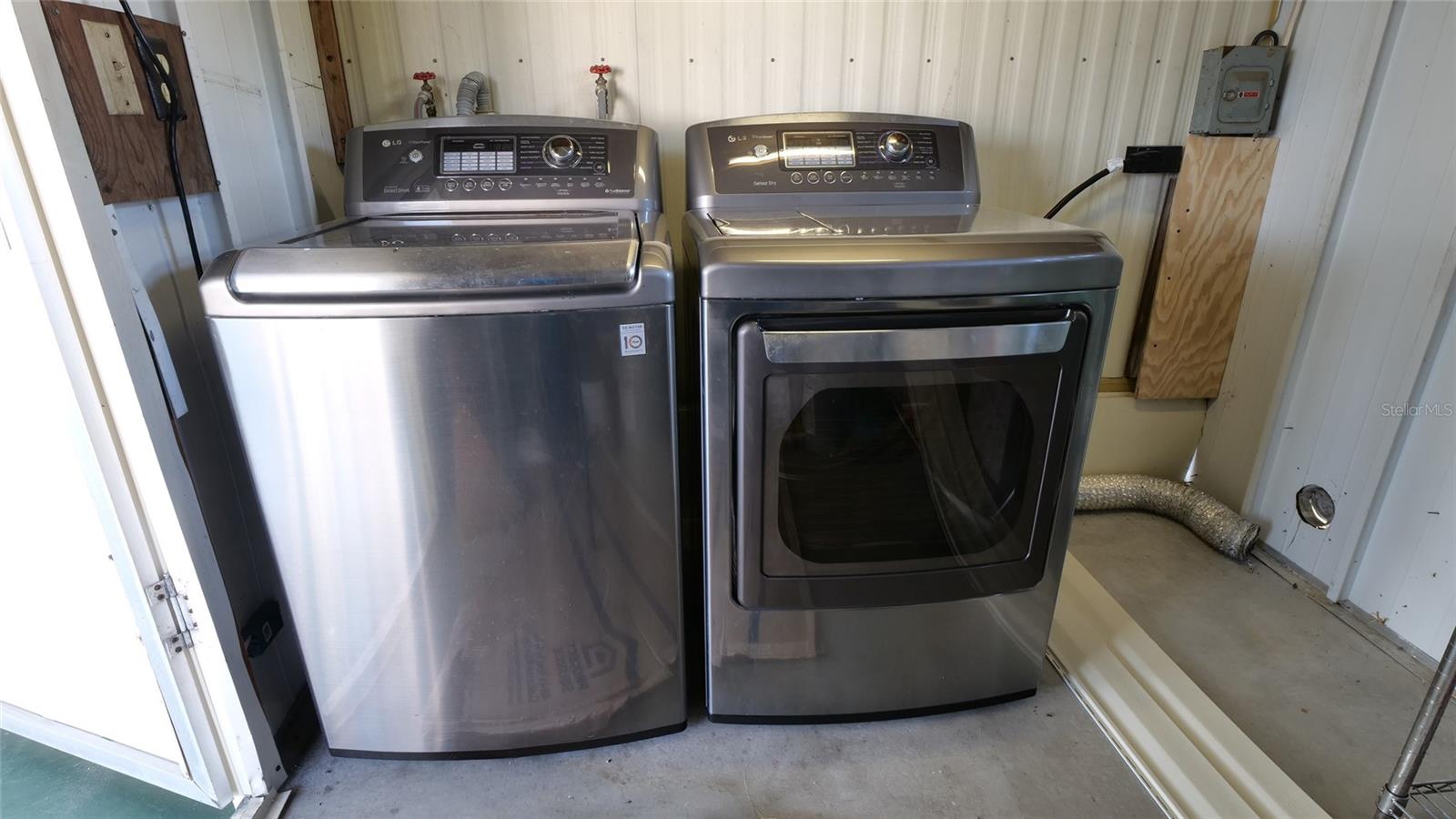 CASA LOMA MOBILEHOME SUB - Residential Lease