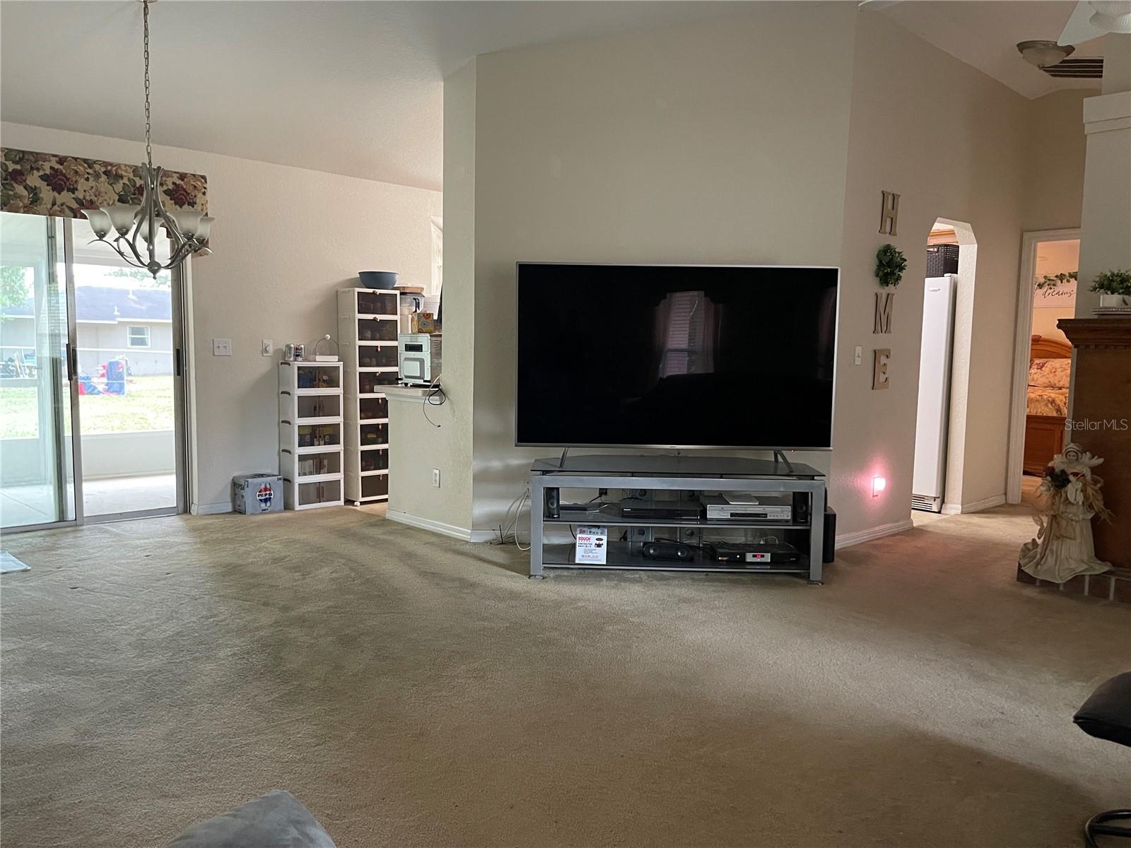 SILVER SPGS SHORES UN 18 - Residential