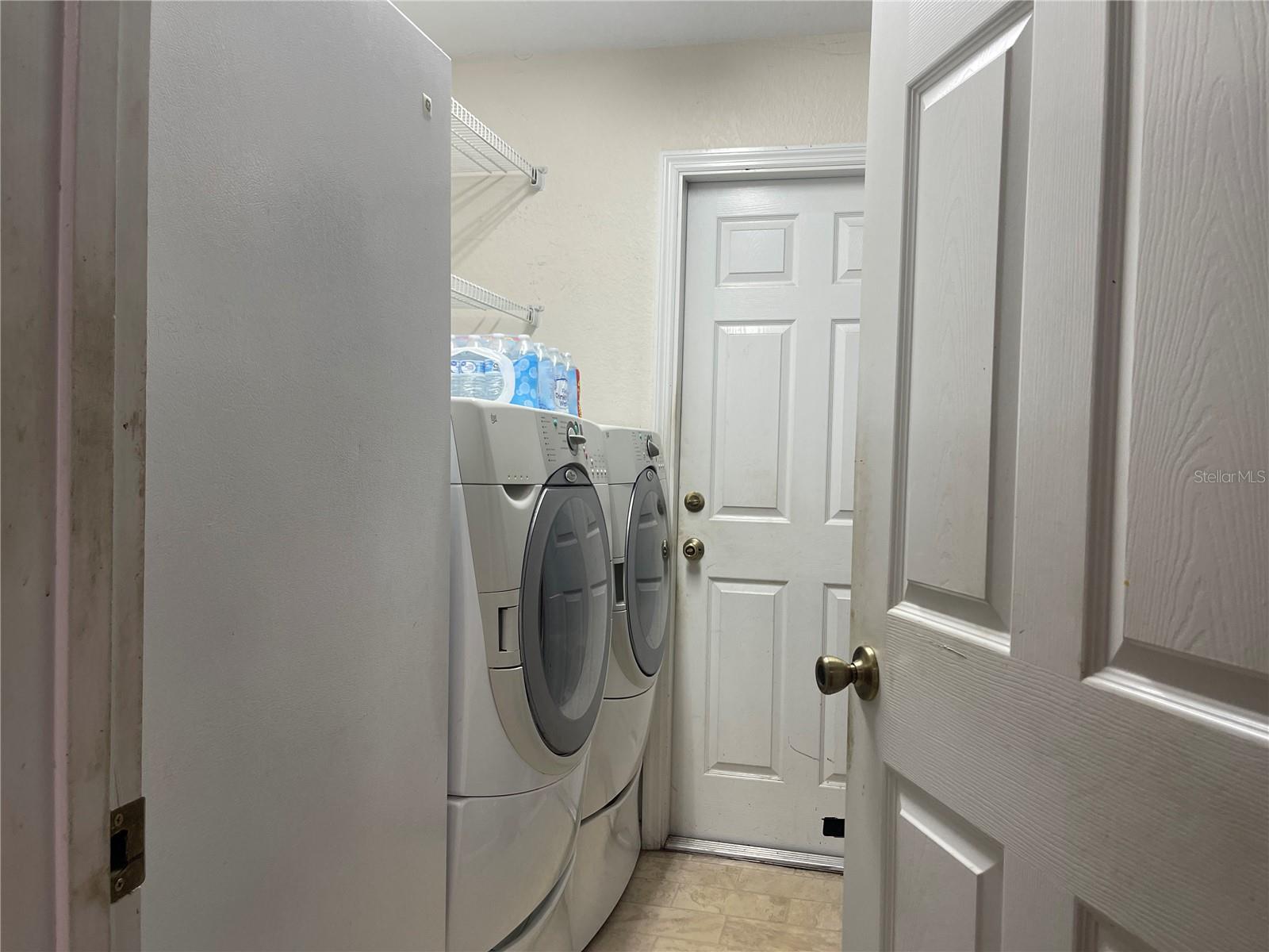 SILVER SPGS SHORES UN 18 - Residential