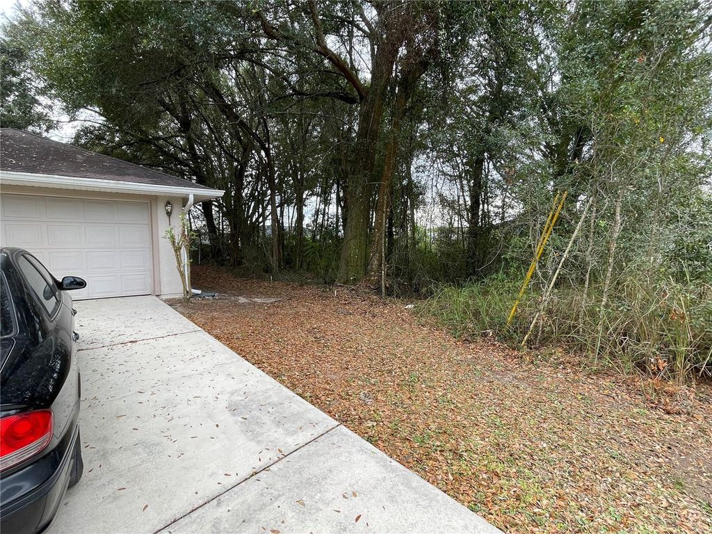Photo of 26 Dogwood Trail Drive, Ocala, FL 34472 (MLS # OM716735)