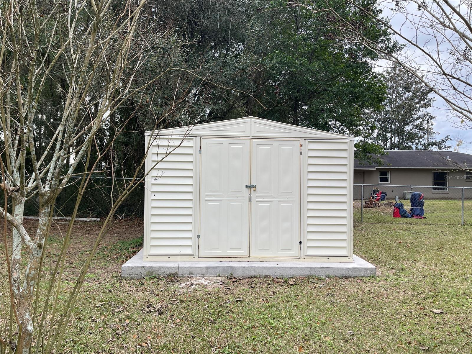 SILVER SPGS SHORES UN 18 - Residential