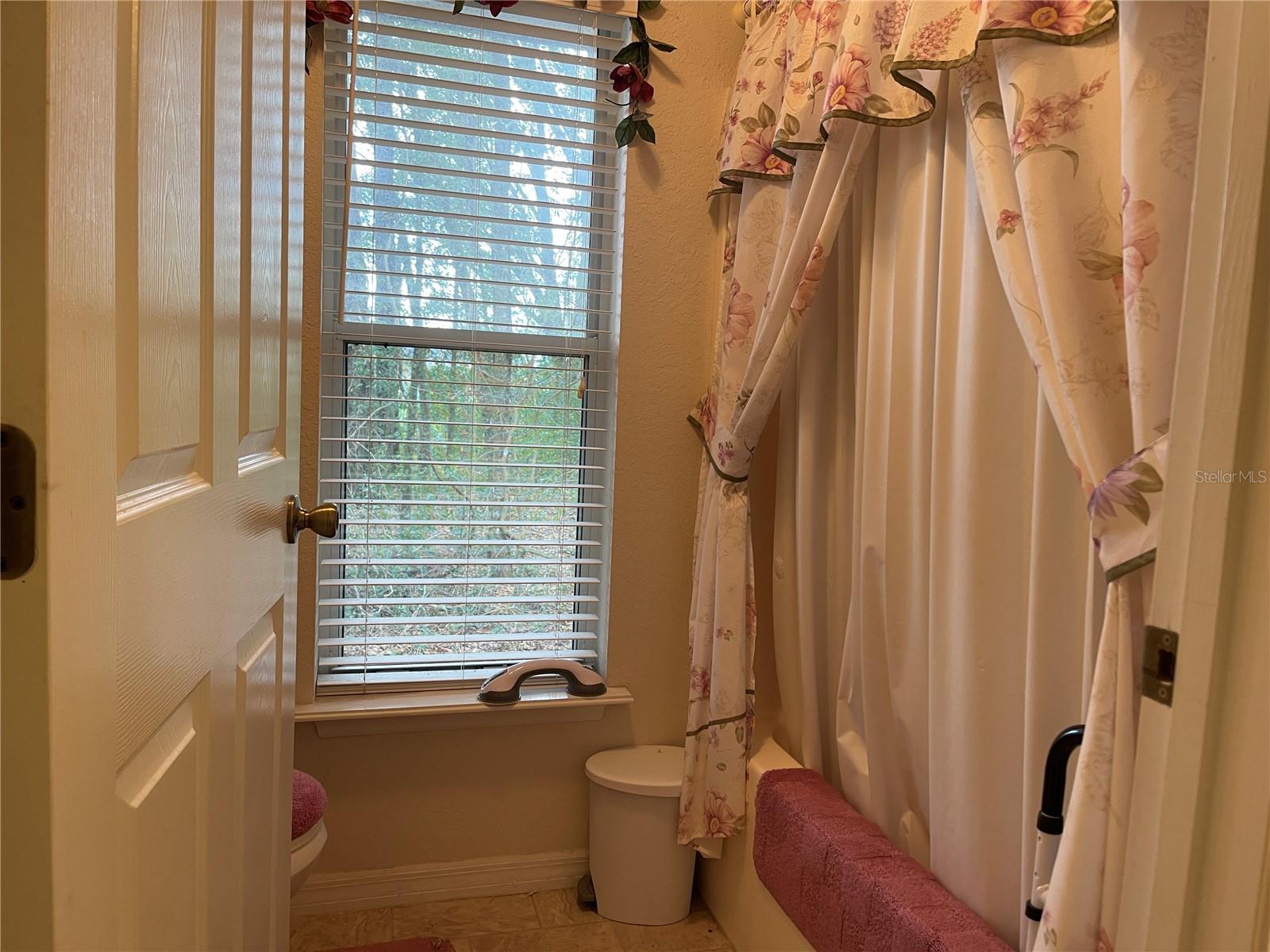 SILVER SPGS SHORES UN 18 - Residential