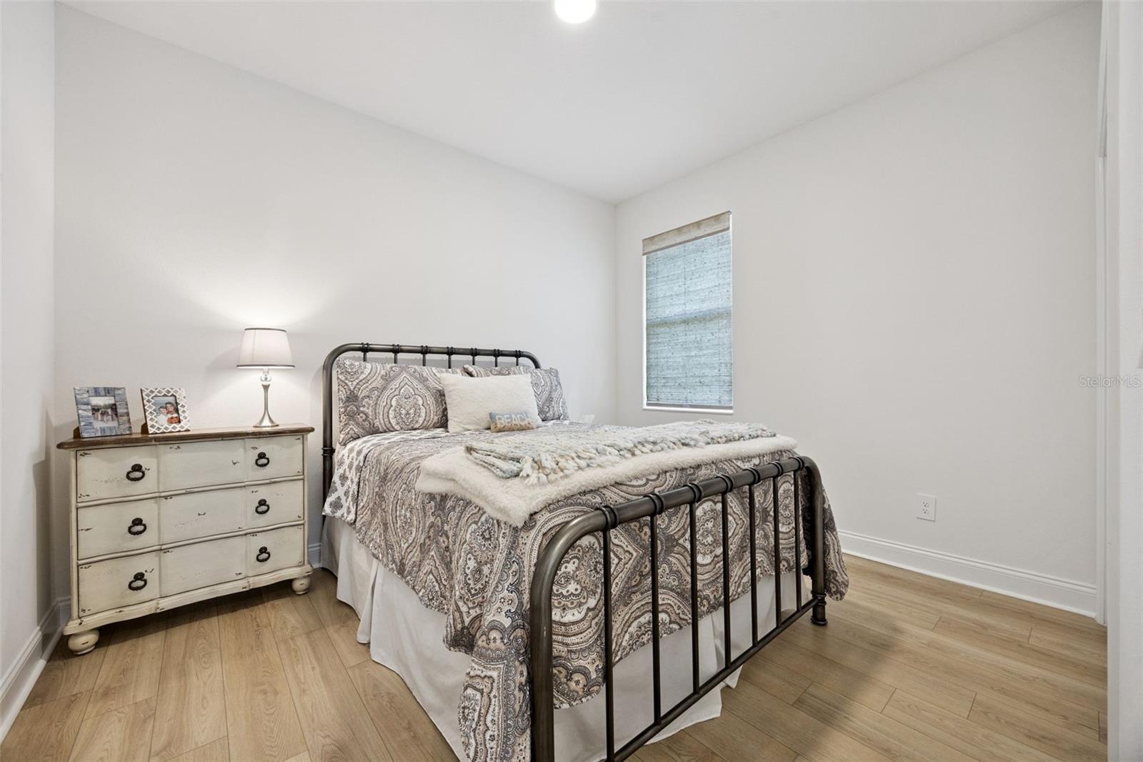 HULL ISLAND/OAKLAND PH 2 - Residential